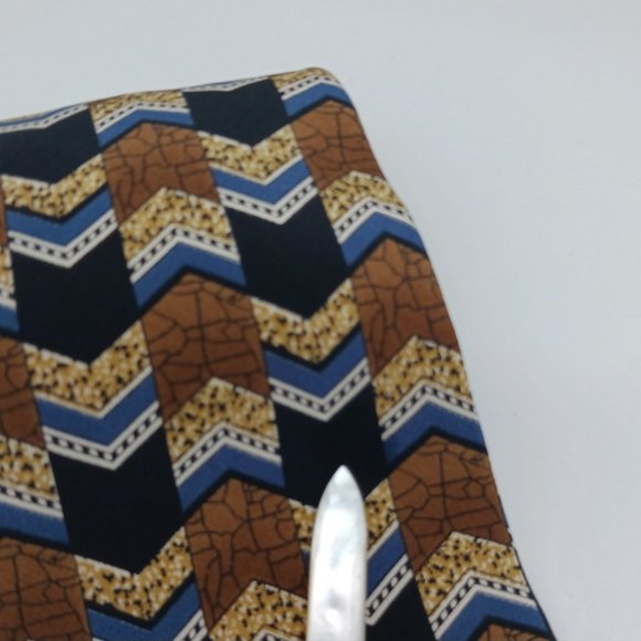 L'Homme 100% Italian Silk Men's Necktie Brown Blue Black Chevron Pattern - Picture 3 of 7